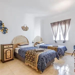 Apartamento Pure&brave Muy Céntrico 2 Minutos Playa Y Servicios Andando, Playa Blanca (Lanzarote)